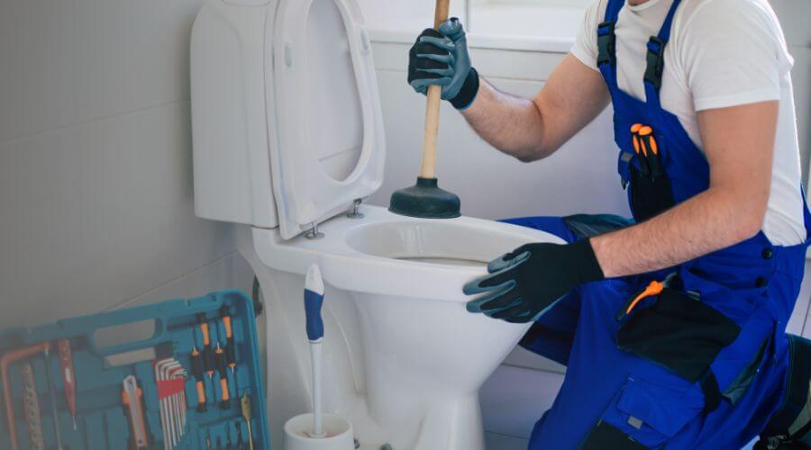Expert burst pipe repair services in Barnardsville, NC